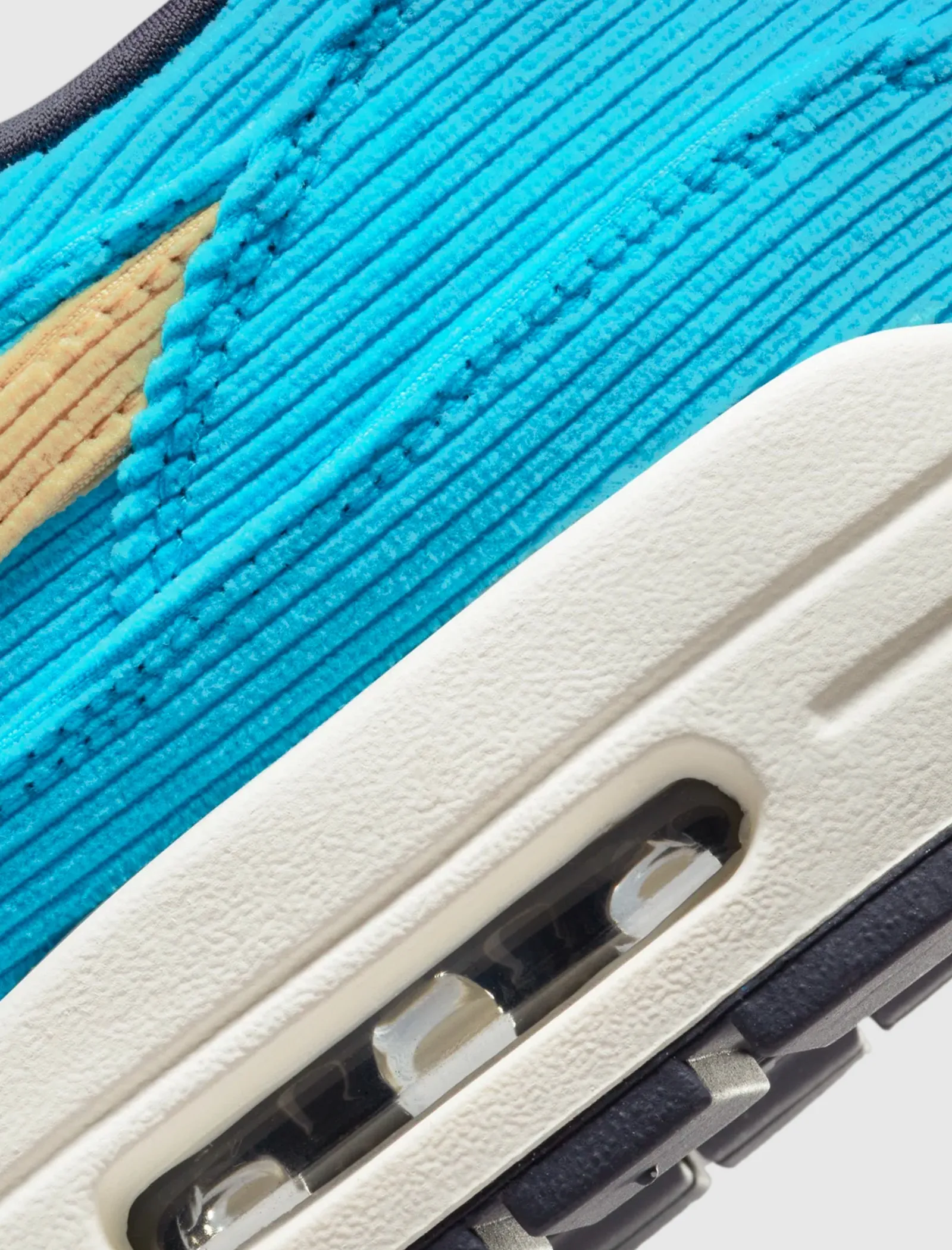 Air Max 1 Premium Corduroy - Baltic Blue