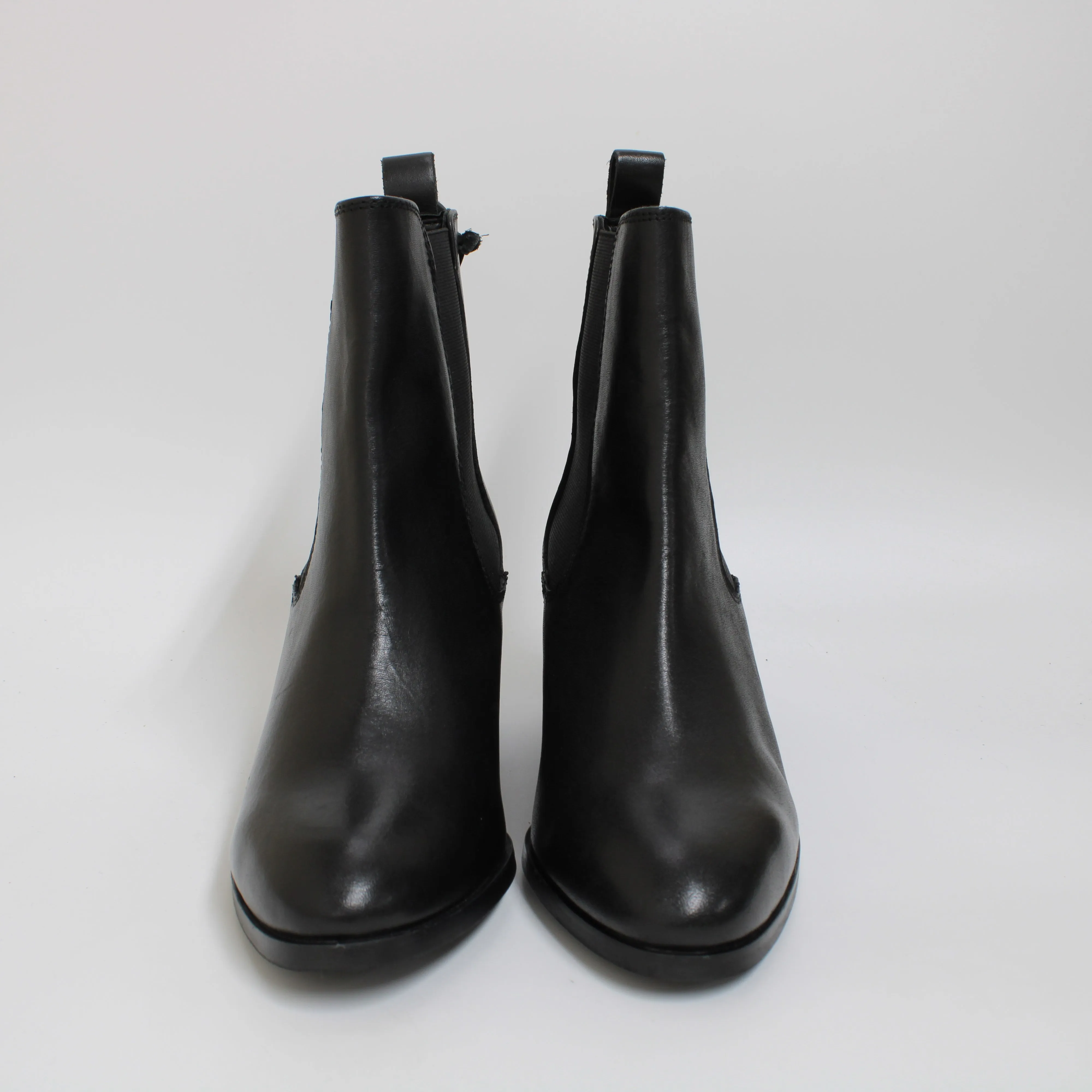 Block Heel Chelsea Boots - Womens Office - Black Leather