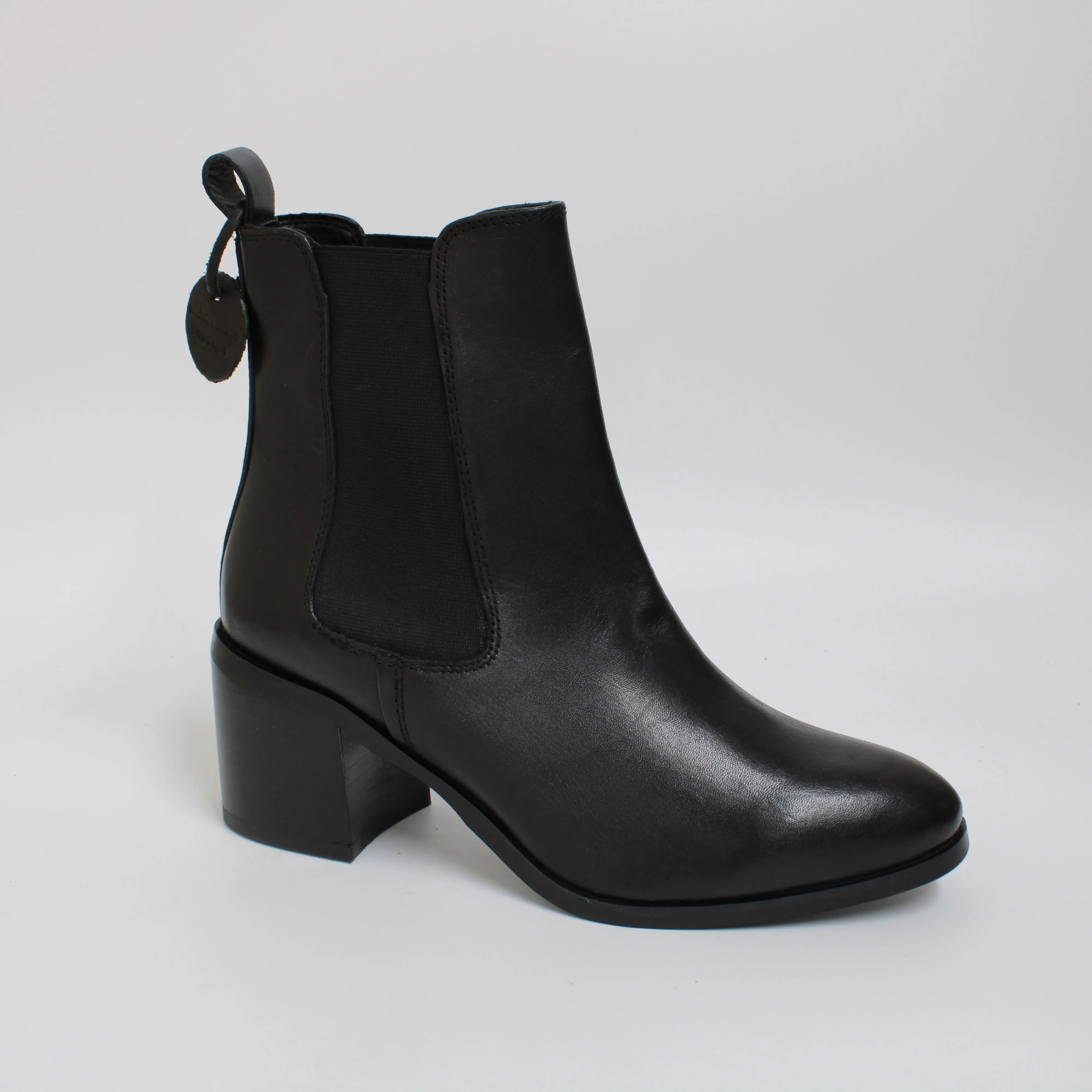 Block Heel Chelsea Boots - Womens Office - Black Leather