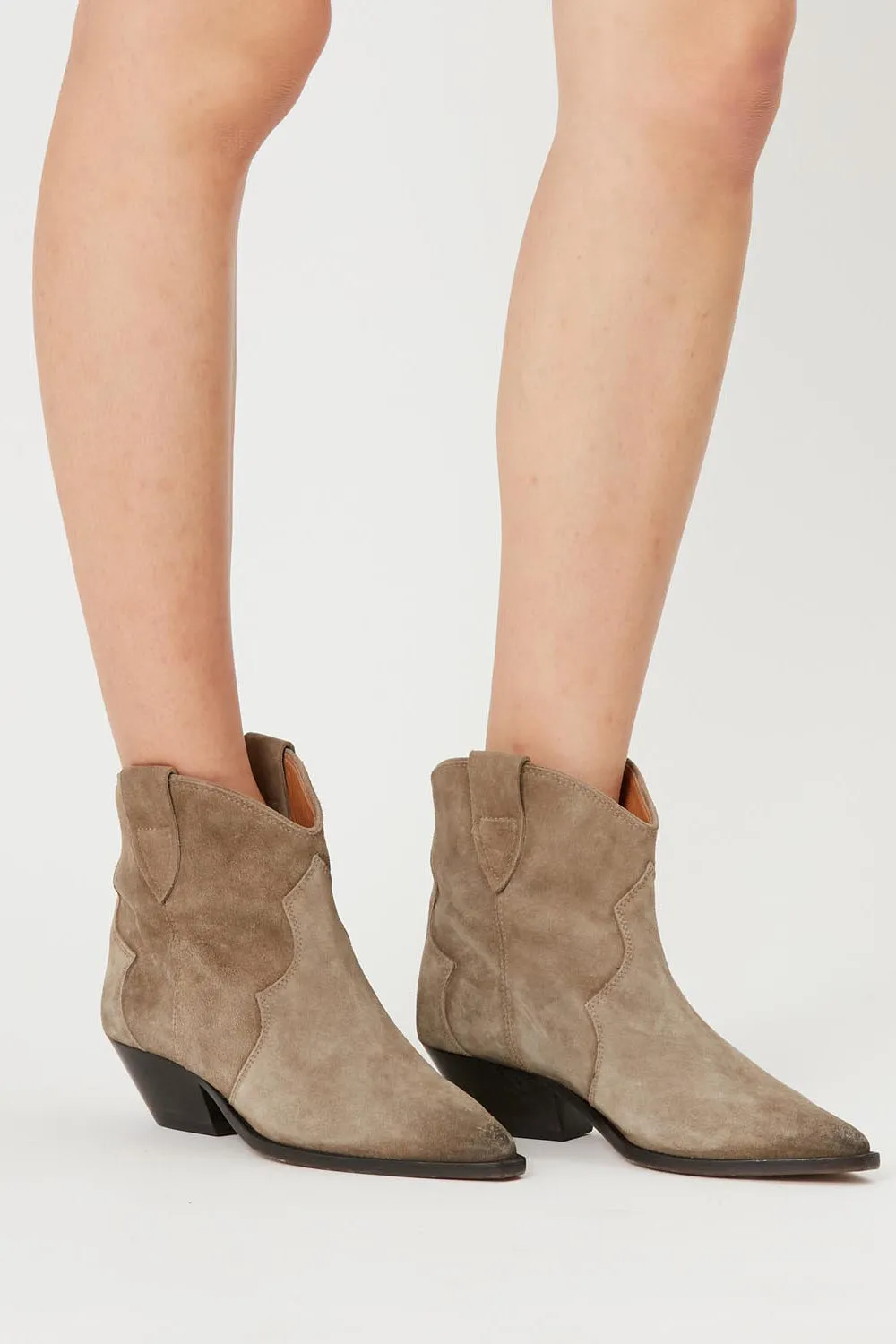 Boots Dewina in Taupe