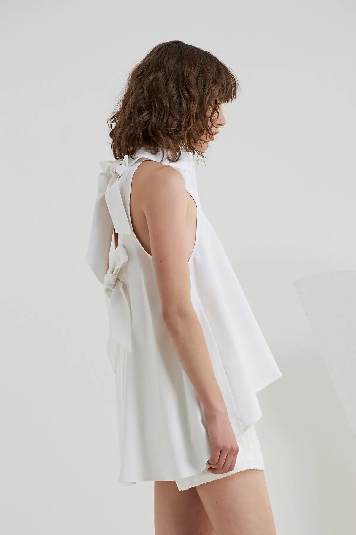 Cameo the Label  |Sleeveless Plain Cotton Medium Oversized Elegant Style