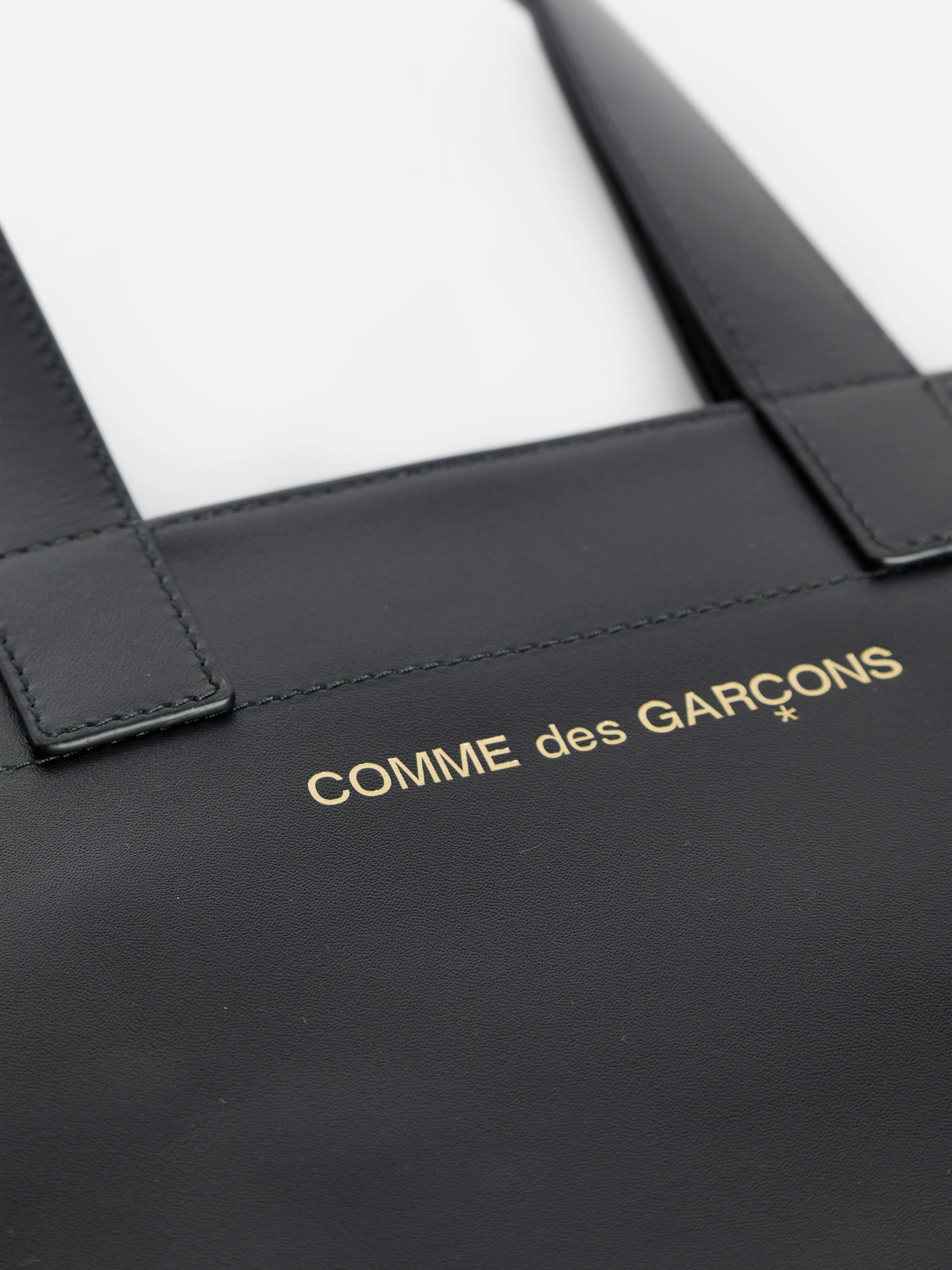 comme des garçons wallet classic line b tote bag