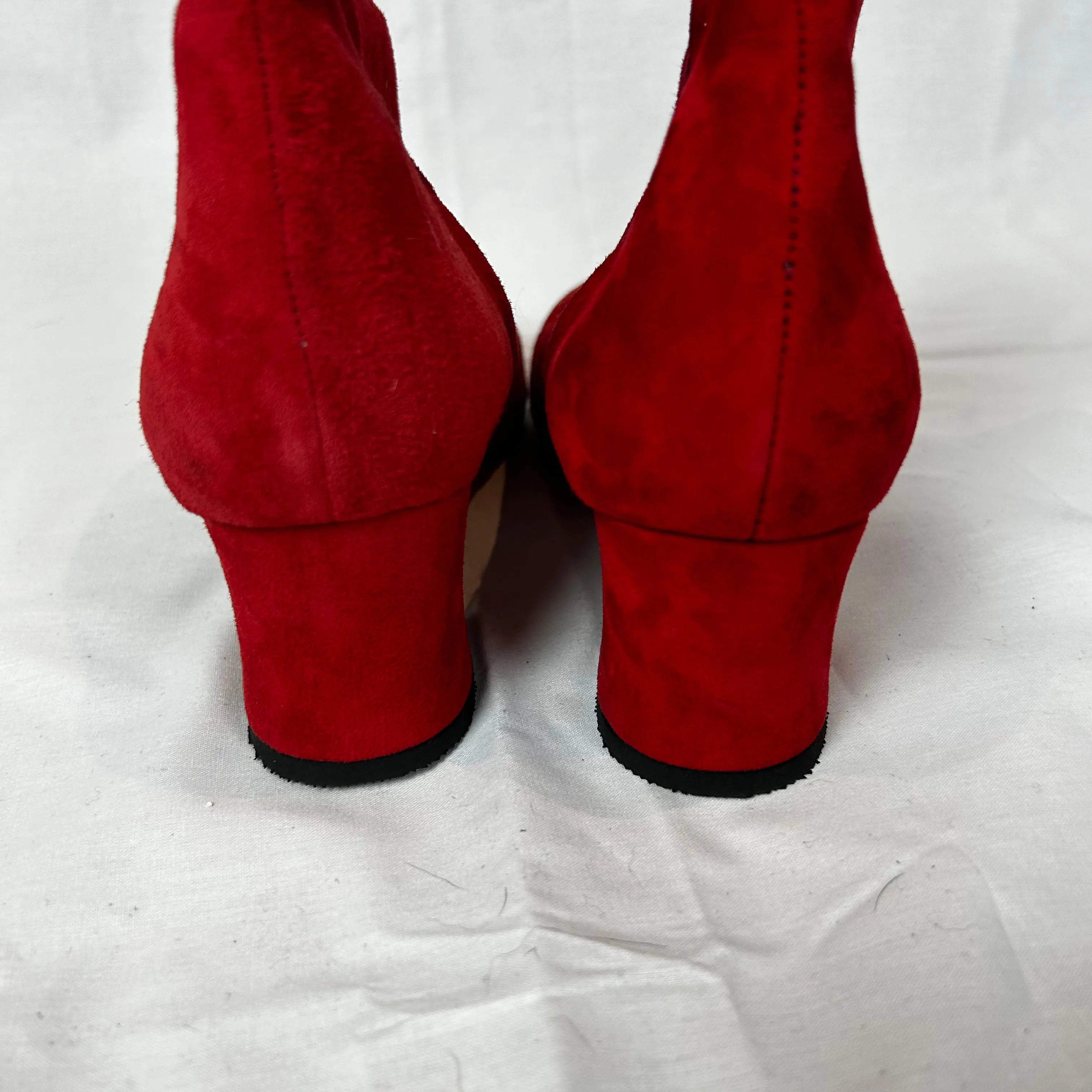 Dorateymur Red Suede Zippered Ankle Boots (Size 37/37.5/38)