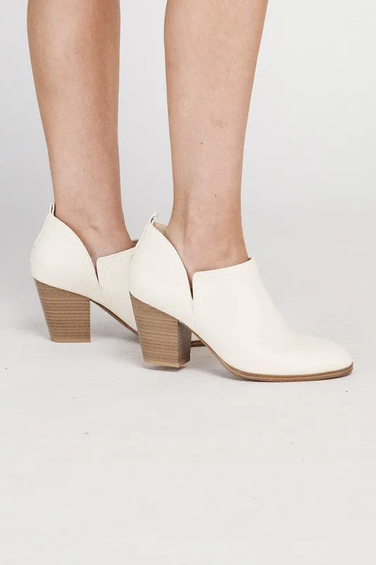 Gamey Ankle Boots