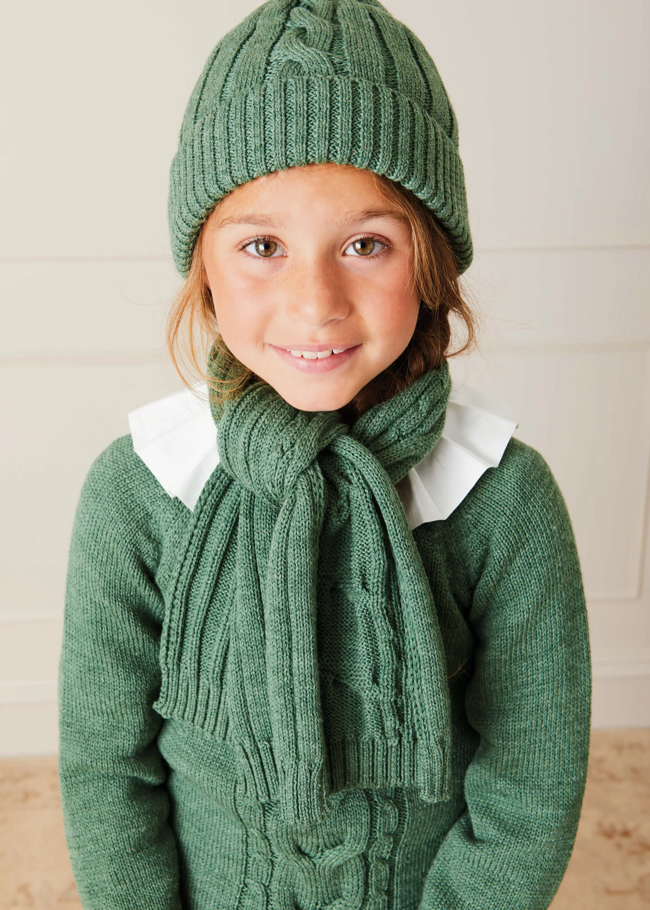 Green Cable Knit Scarf