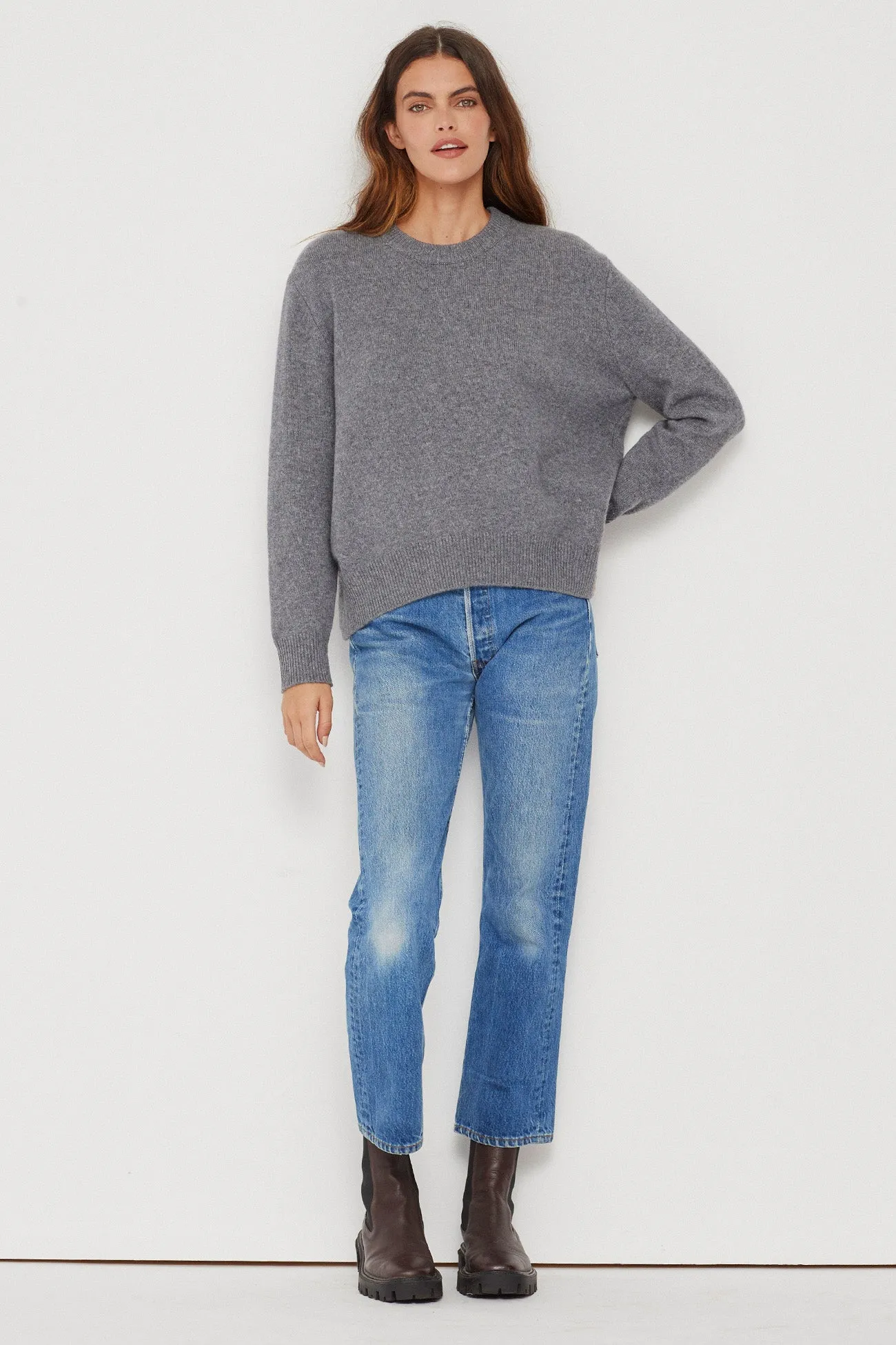 KAIA CREWNECK CASHMERE SWEATER