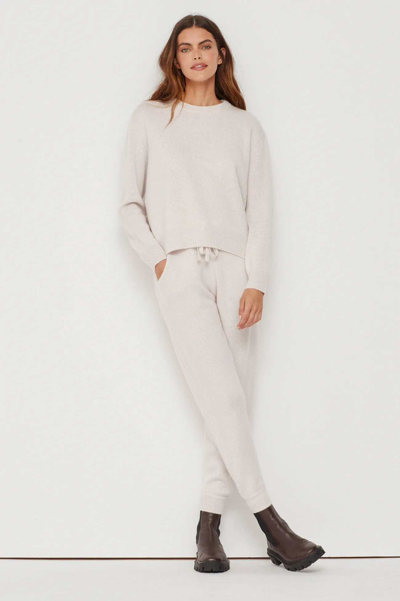 KAIA CREWNECK CASHMERE SWEATER