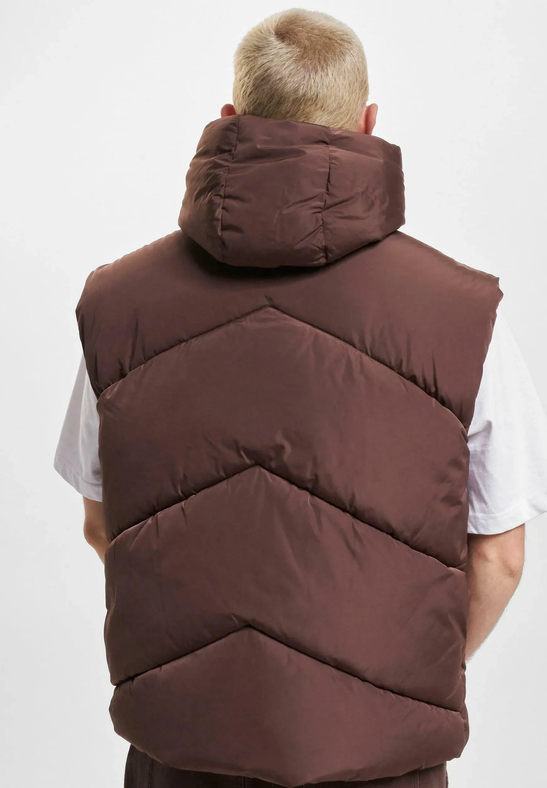 Karl Kani Puffer Vest Chest Signature - Results: Karl Kani Chest Signature Puffer Vest (Available at [specified retailer])