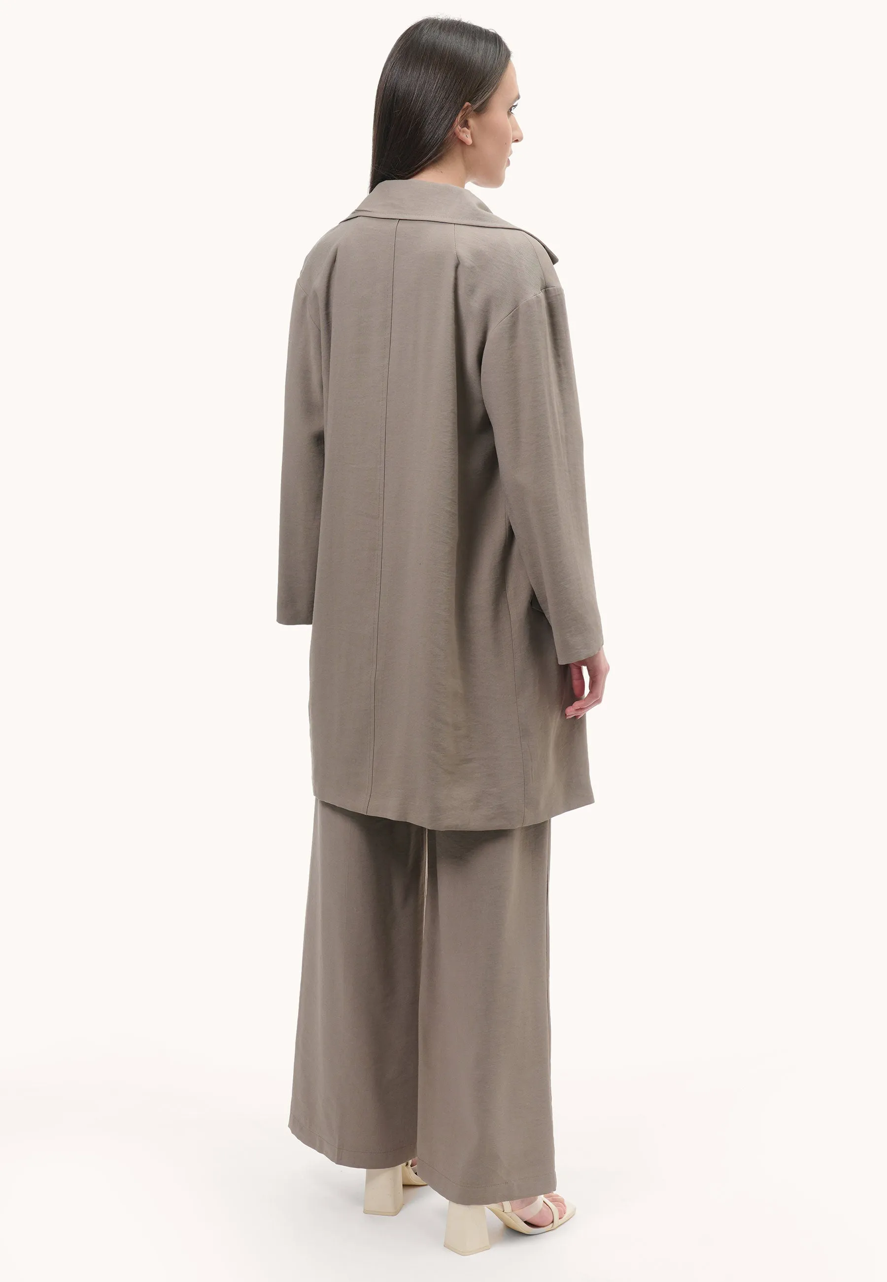 Lightweight double-breasted trench coat