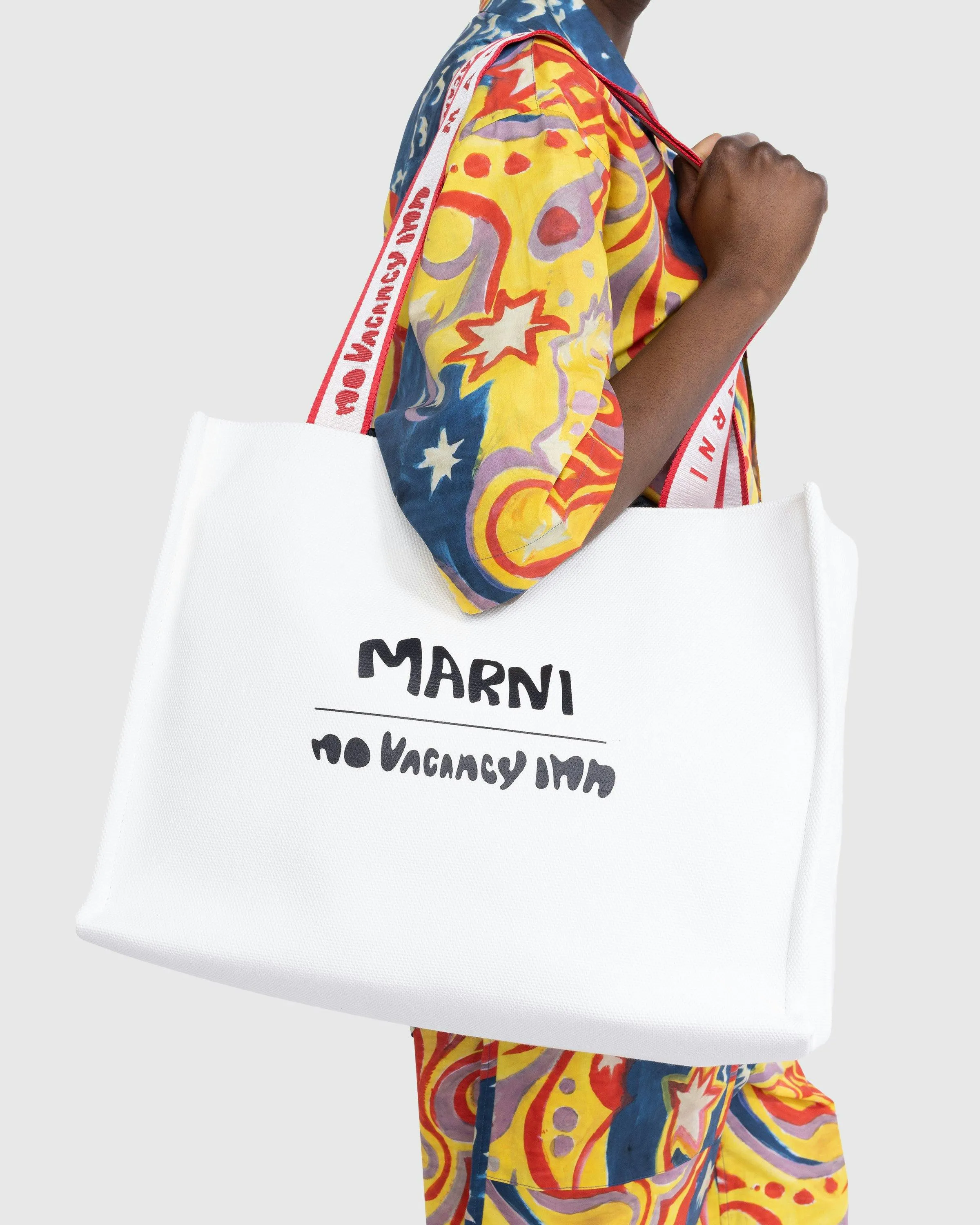 Marni x No Vacancy Inn – Bey Tote Bag Shell/Black | Highsnobiety Shop