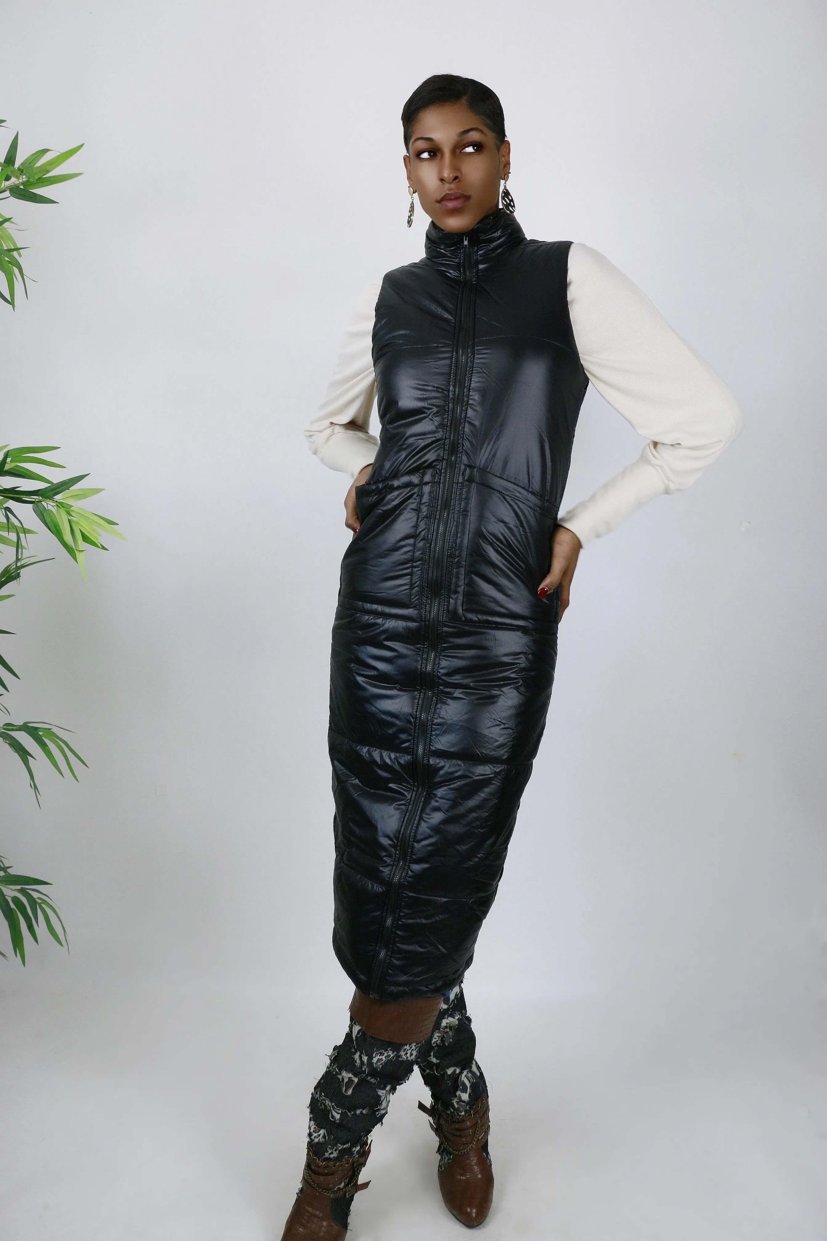 Midnight Maxi Puffer Vest: Buy Online Now!