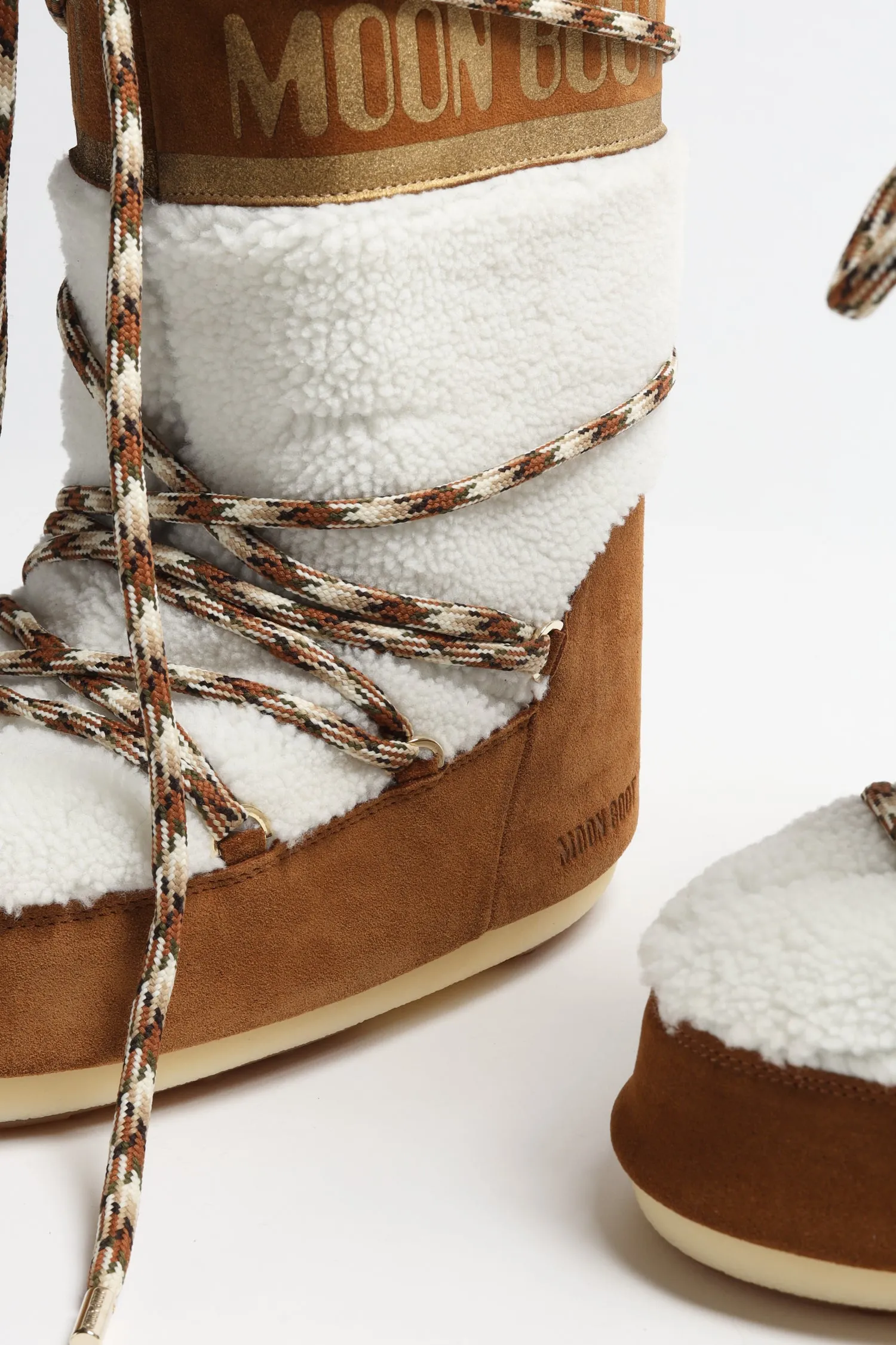 Moon Boots Icon Shearling in Whiskey/Off-White