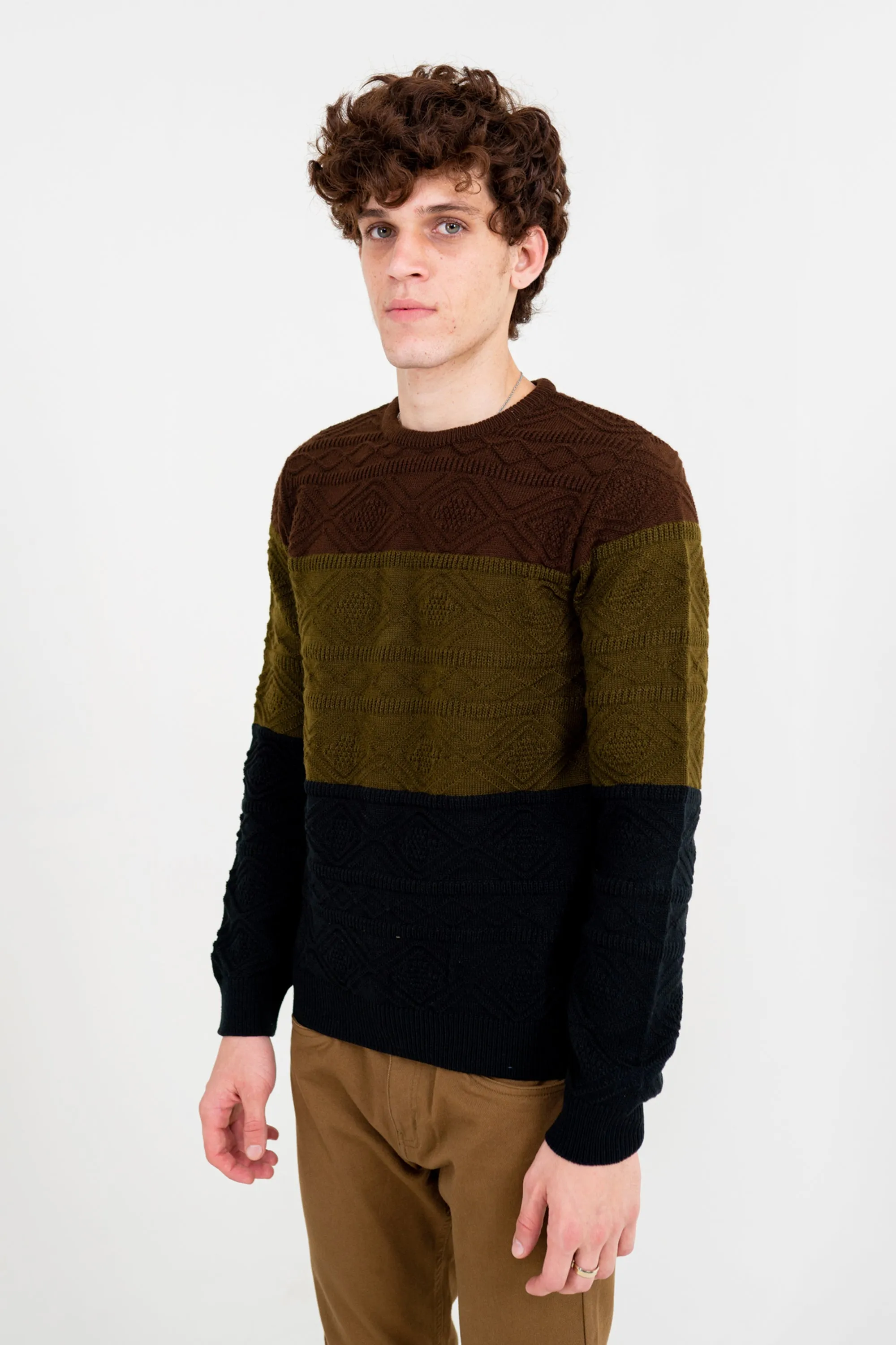 Pattern Cable Knit Sweater