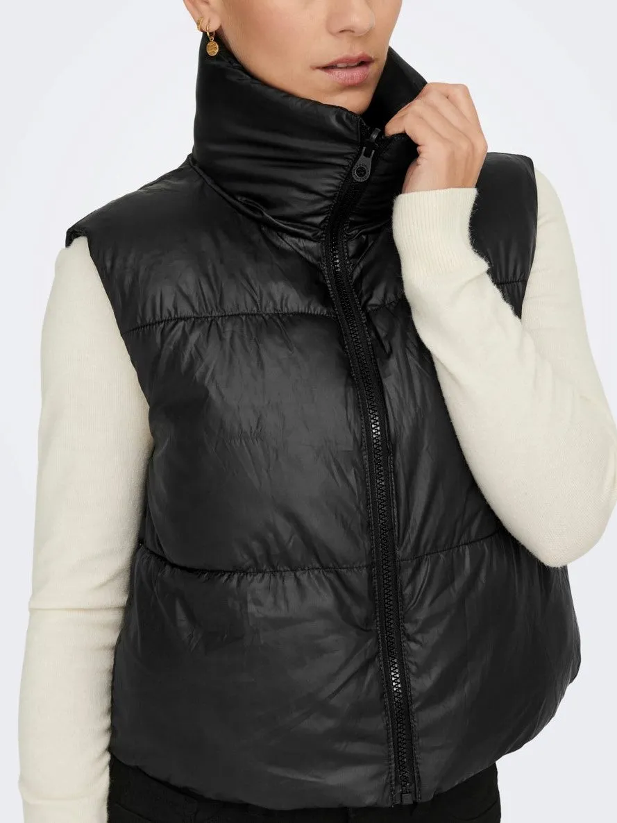 Rowan Reversible Puffer Vest