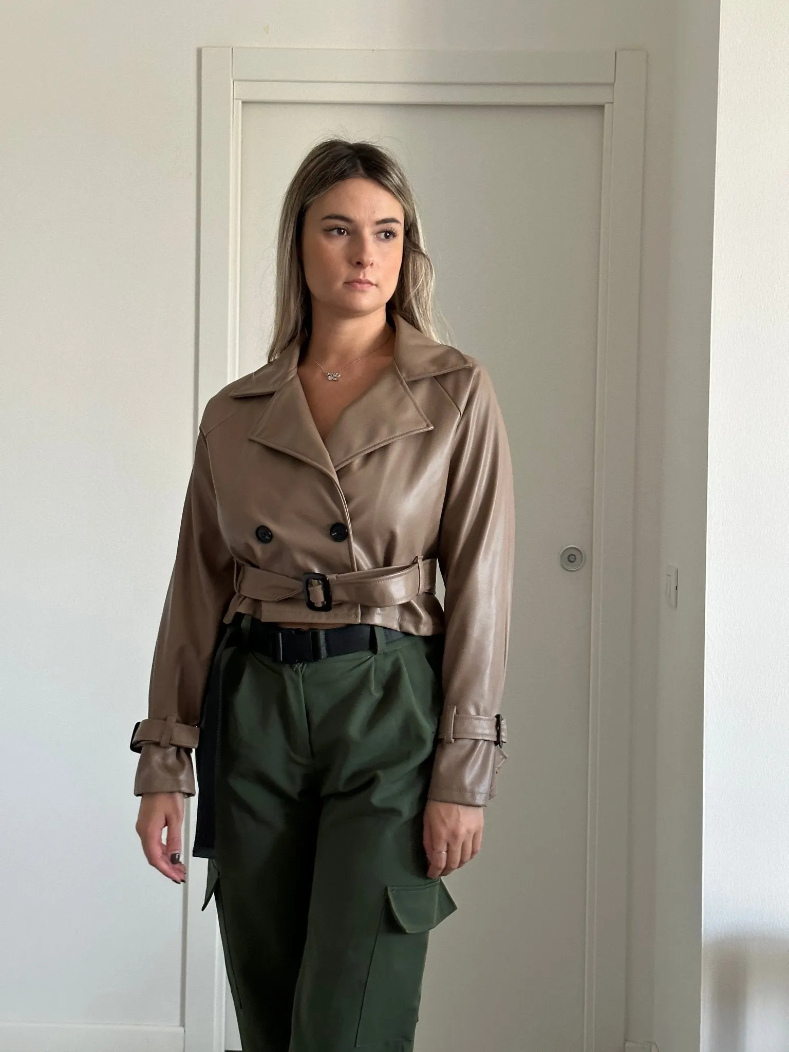 Short trench coat VOGUE