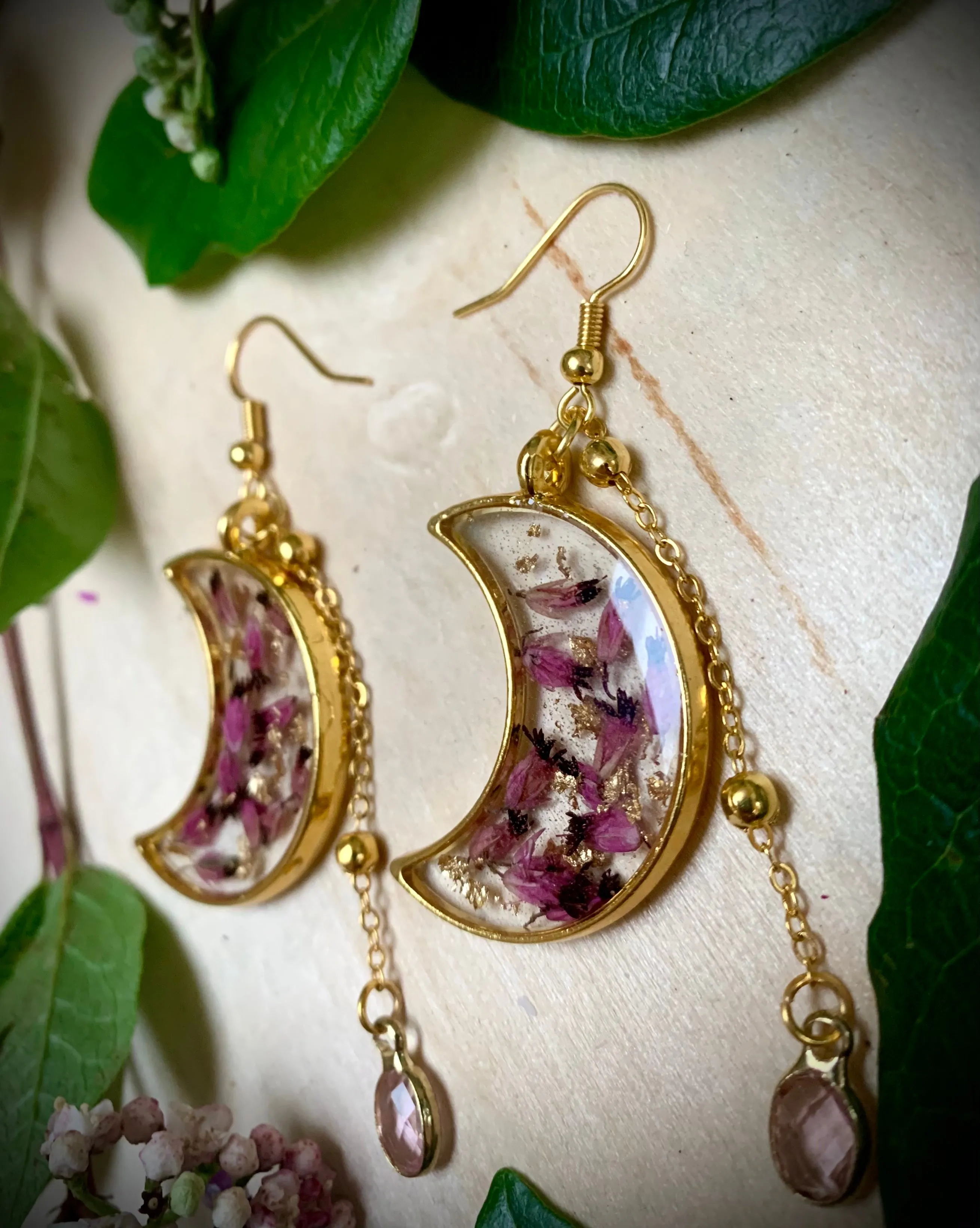 Winter Heather Earrings - Shop now for trendy seasonal earrings.