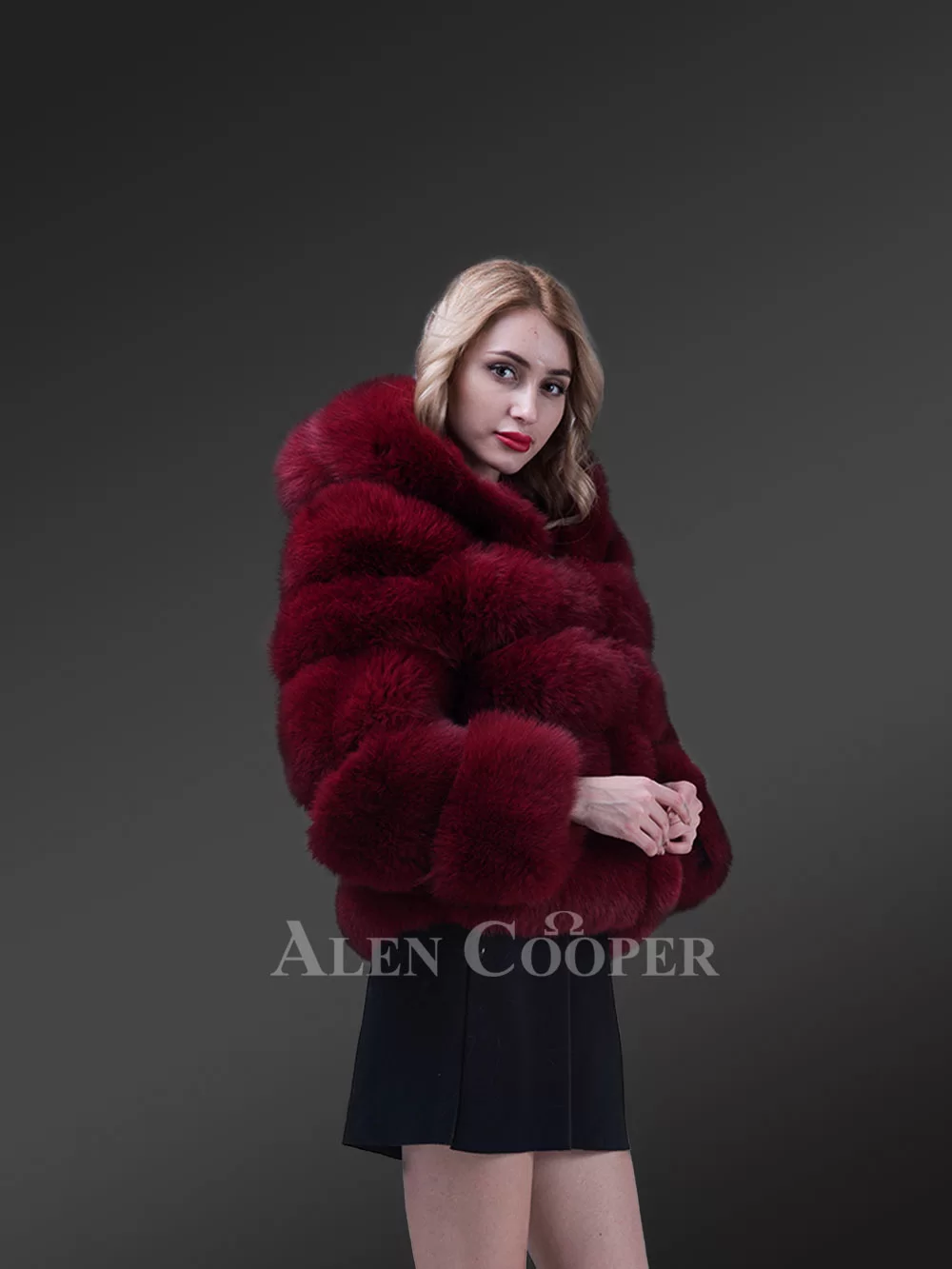 Women’s pigmented wine hue real fox fur paragraph winter coat