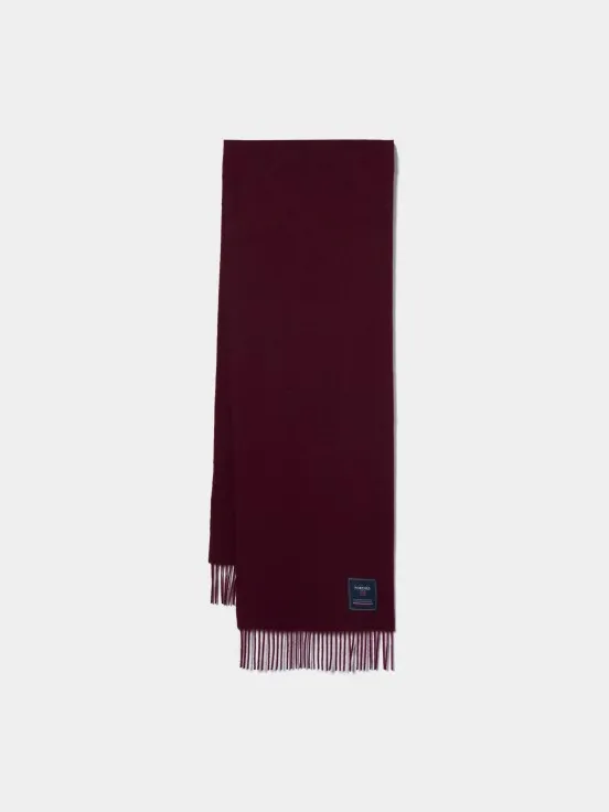 Wool scarf with fringes